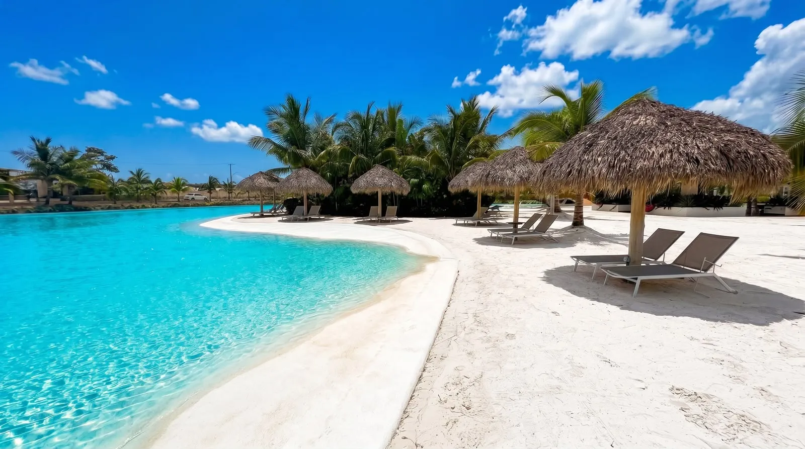 Piscina tipo playa